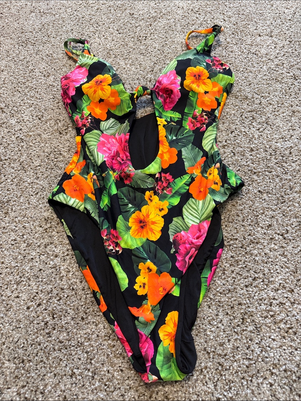 Andie Santorini One Piece in Floral Print, Medium, Like new - Picture 3 of 5